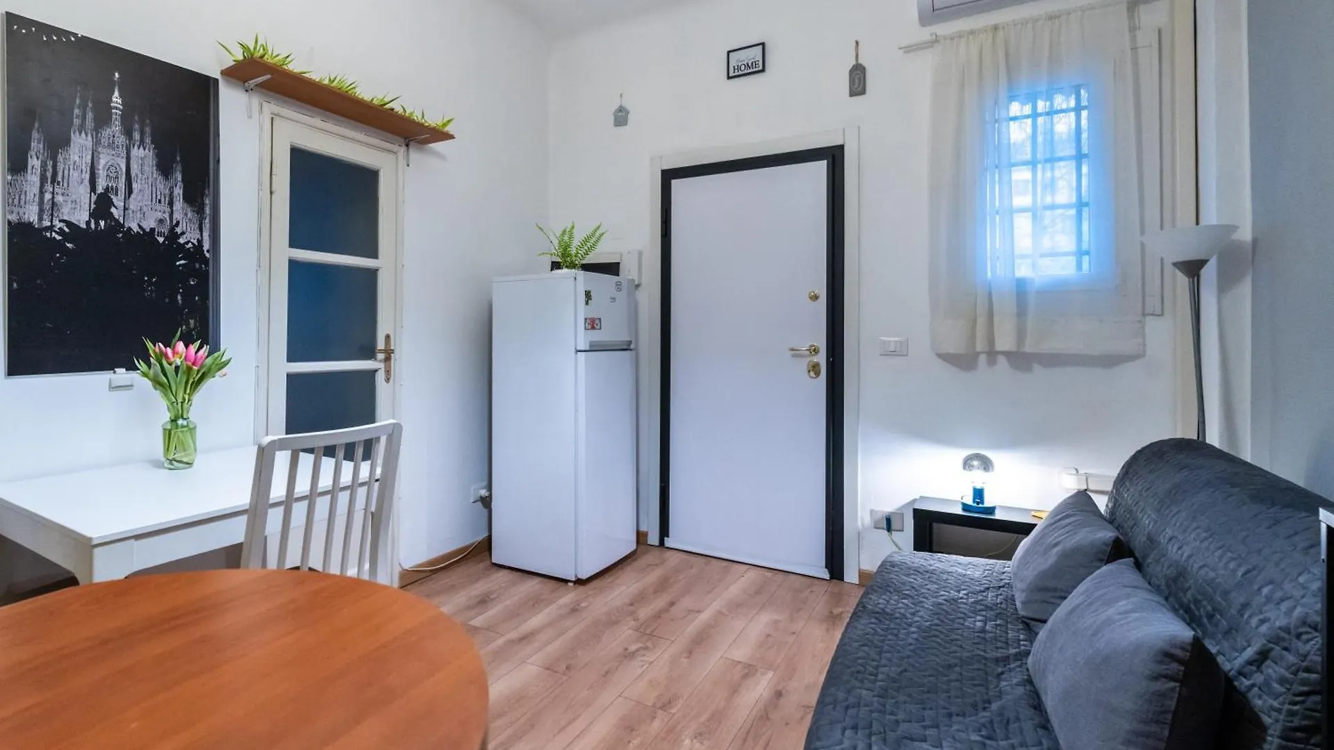 Navigli - Suite Nel Cuore Dei Navigli Milano 0*,  Italia
